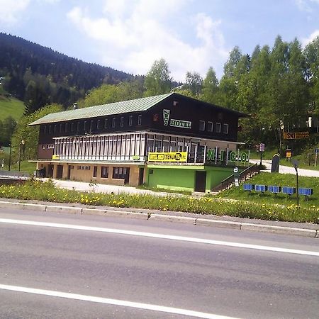 Hotel Nico Špindlerŭv Mlýn Exterior foto